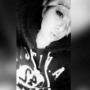 Meet your Posher, Isabell